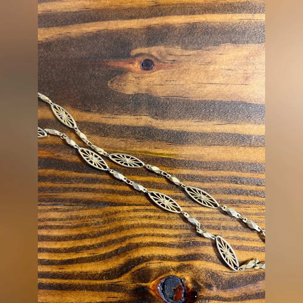 😊2for$25😊Vintage Avon Gold Tone Necklace layering boho dainty lightweight layer - Image 6