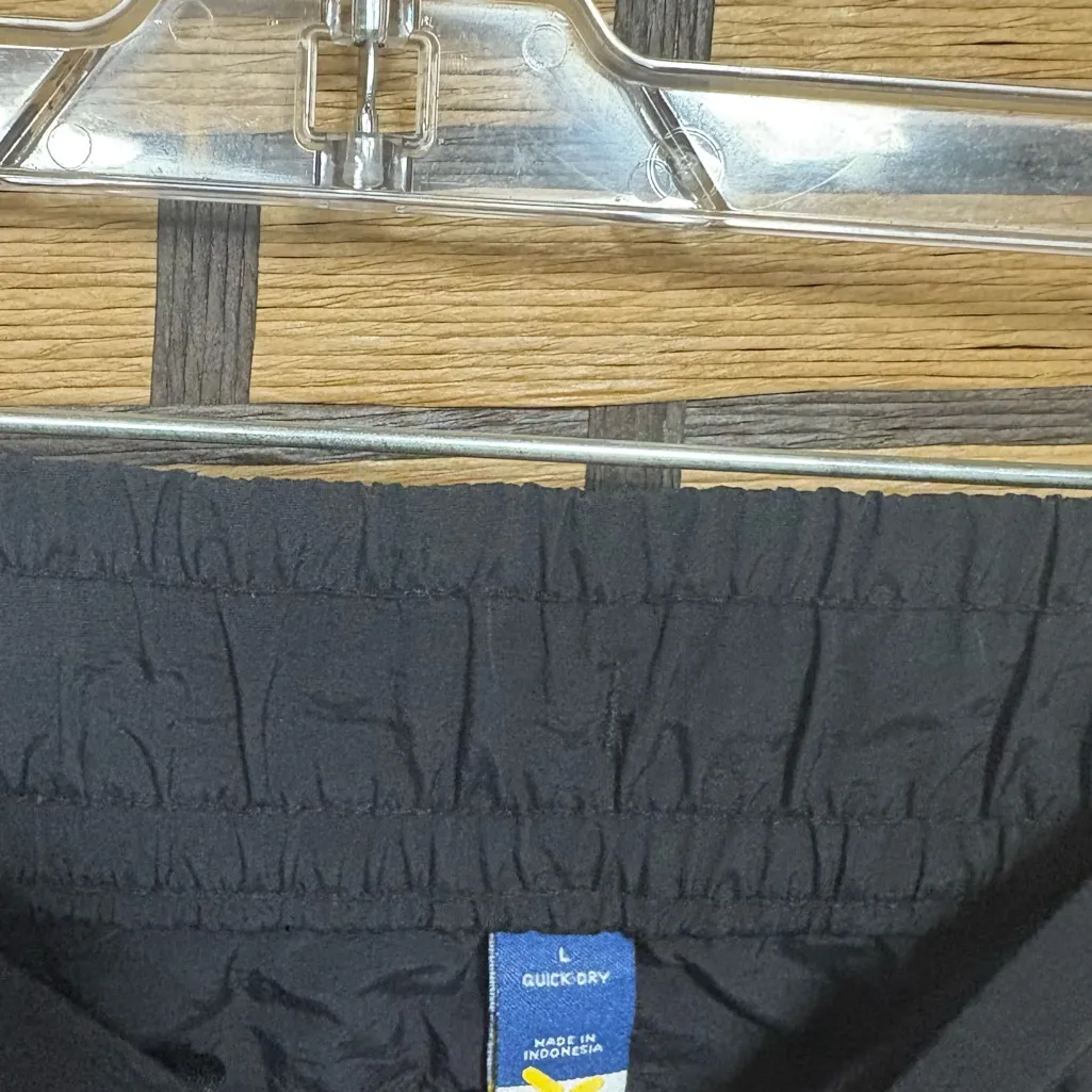 Old Navy Black Quick Dry Joggers Size Large - Image 7