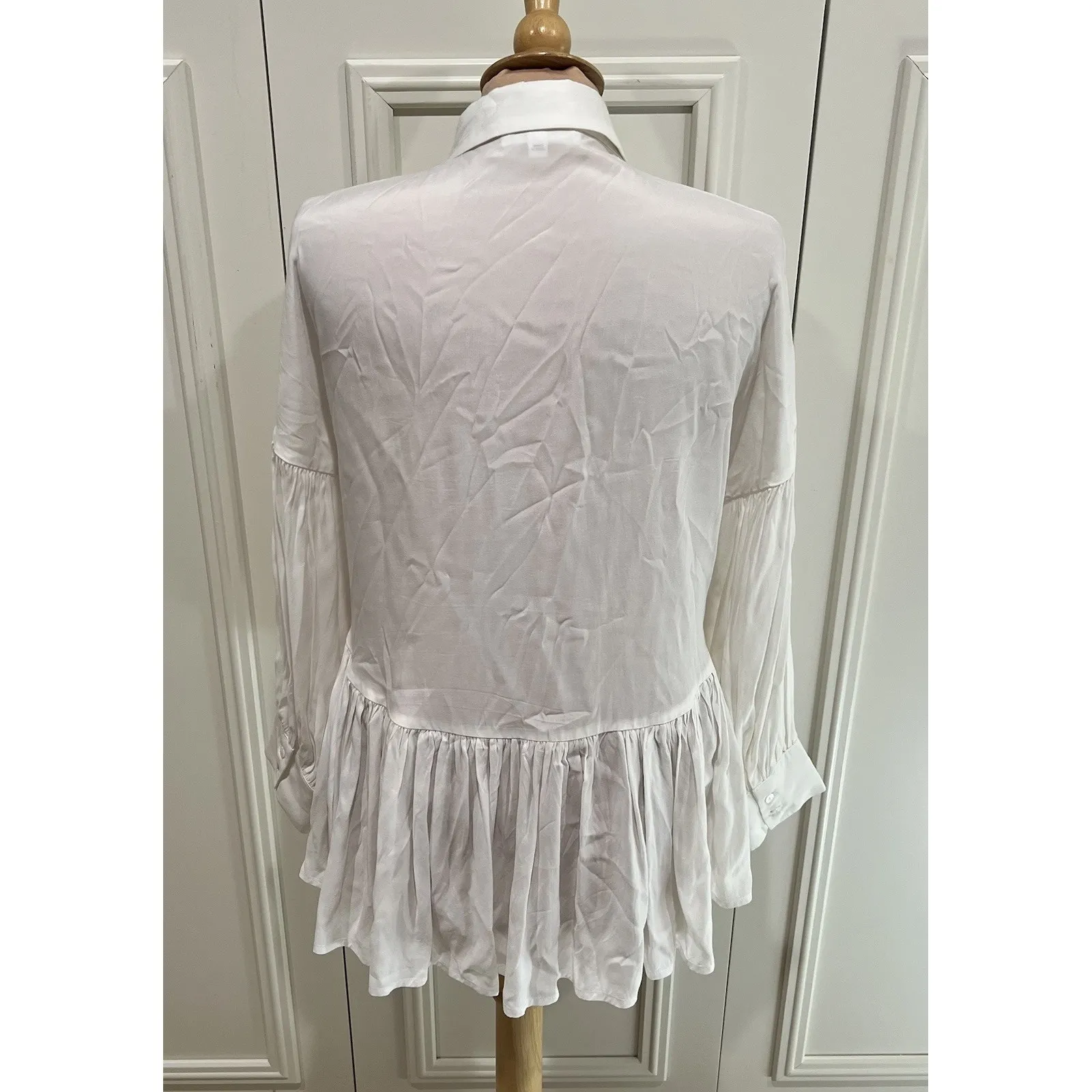 A Mente White High Low Blouse Peasant Poet Victorian‎ Romantic - Image 6