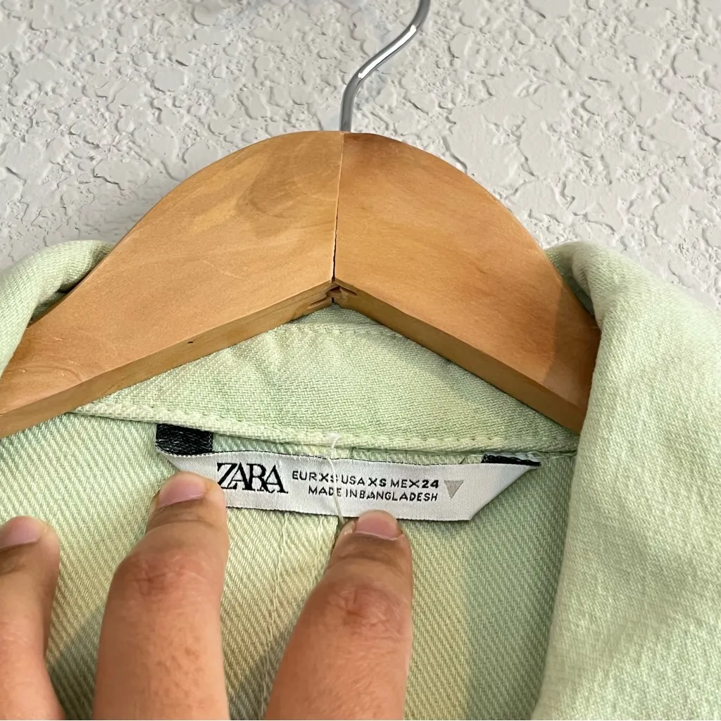 Zara Button Down Denim Jacket Size XS - Image 5