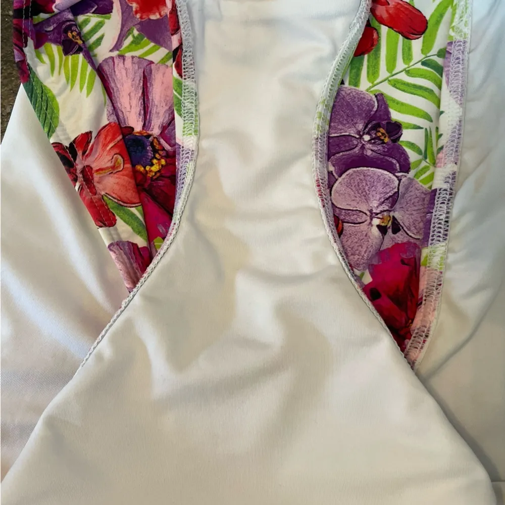 Lands End Underwire Draped Floral Print One Piece Swimsuit Size 16 - Image 8