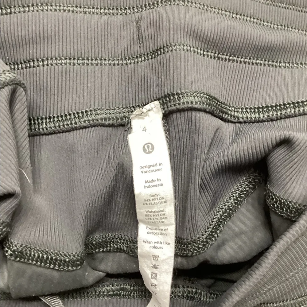 Lululemon Dance Studio Mid-Rise Regular Length - Image 3