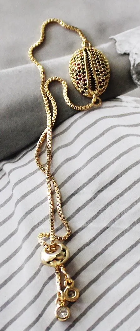 Set Of 2/Friendship Pull Tie Metal Cowrie Shell Bracelets Gold - Image 4