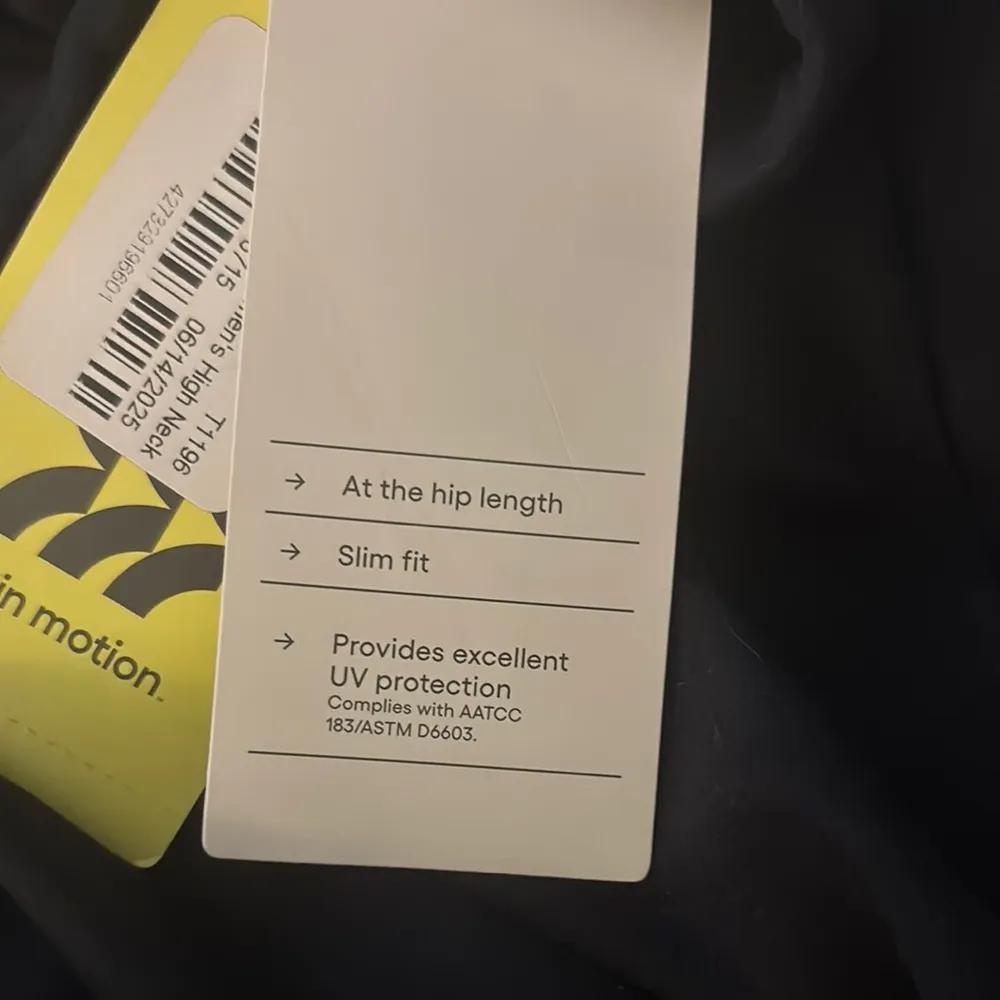 All in Motion Women's Black Sleeveless Top XS UPF 50 - Image 4