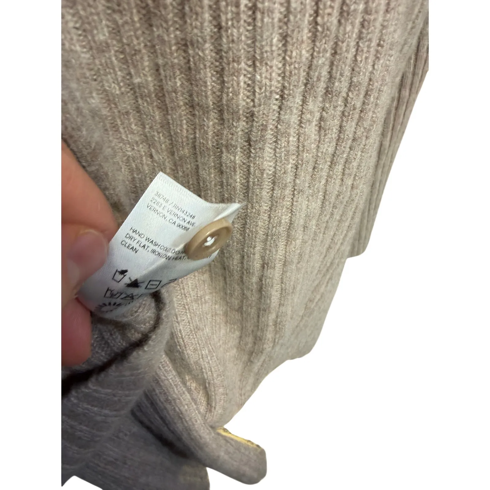 Reformation Fantino Cashmere Collared Cardigan - Image 9