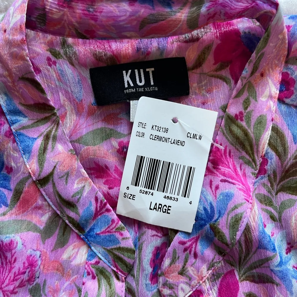 Jasmine Roll Sleeve Top - Image 6