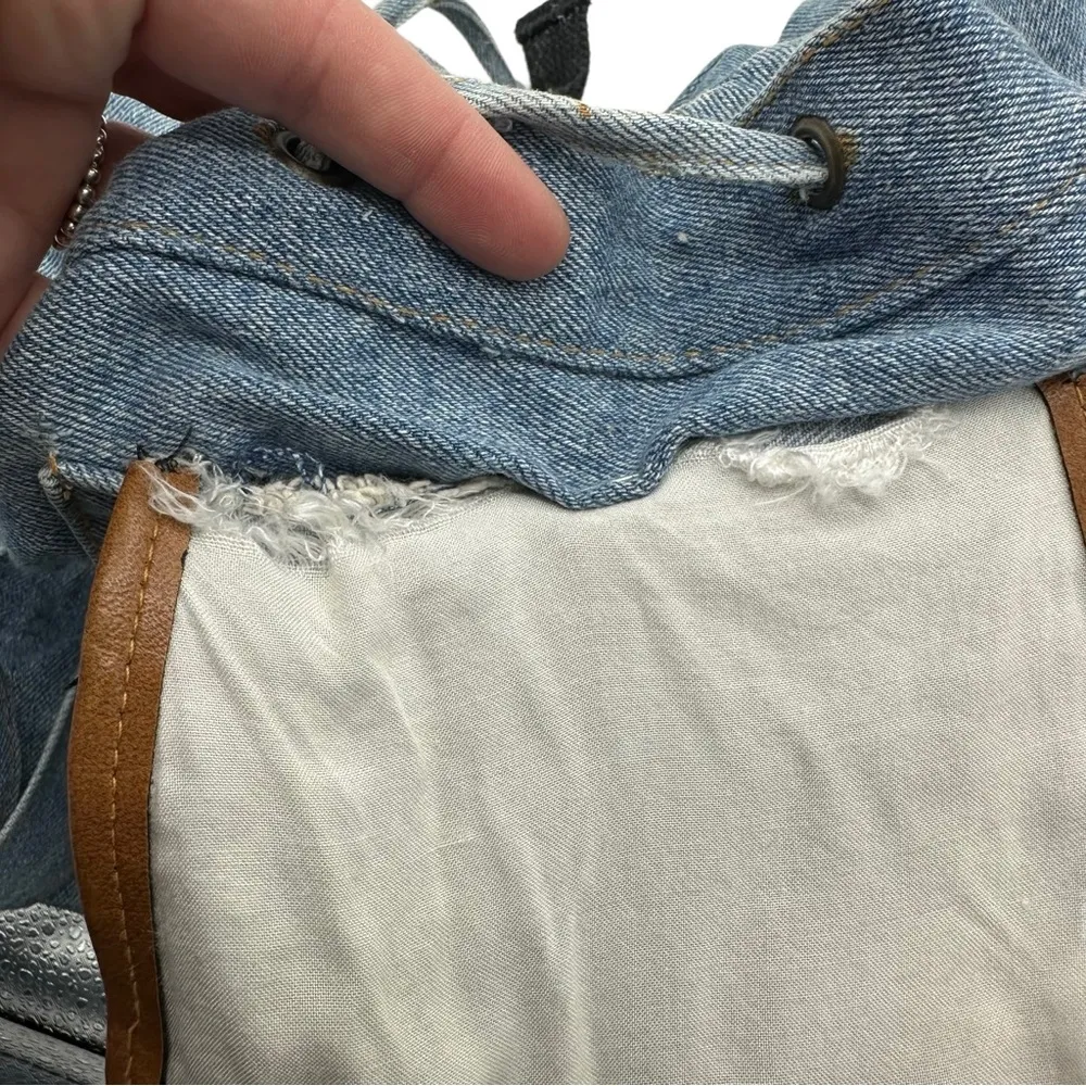 Vintage 90s  Mickey Mouse Denim Jean Backpack - Image 7