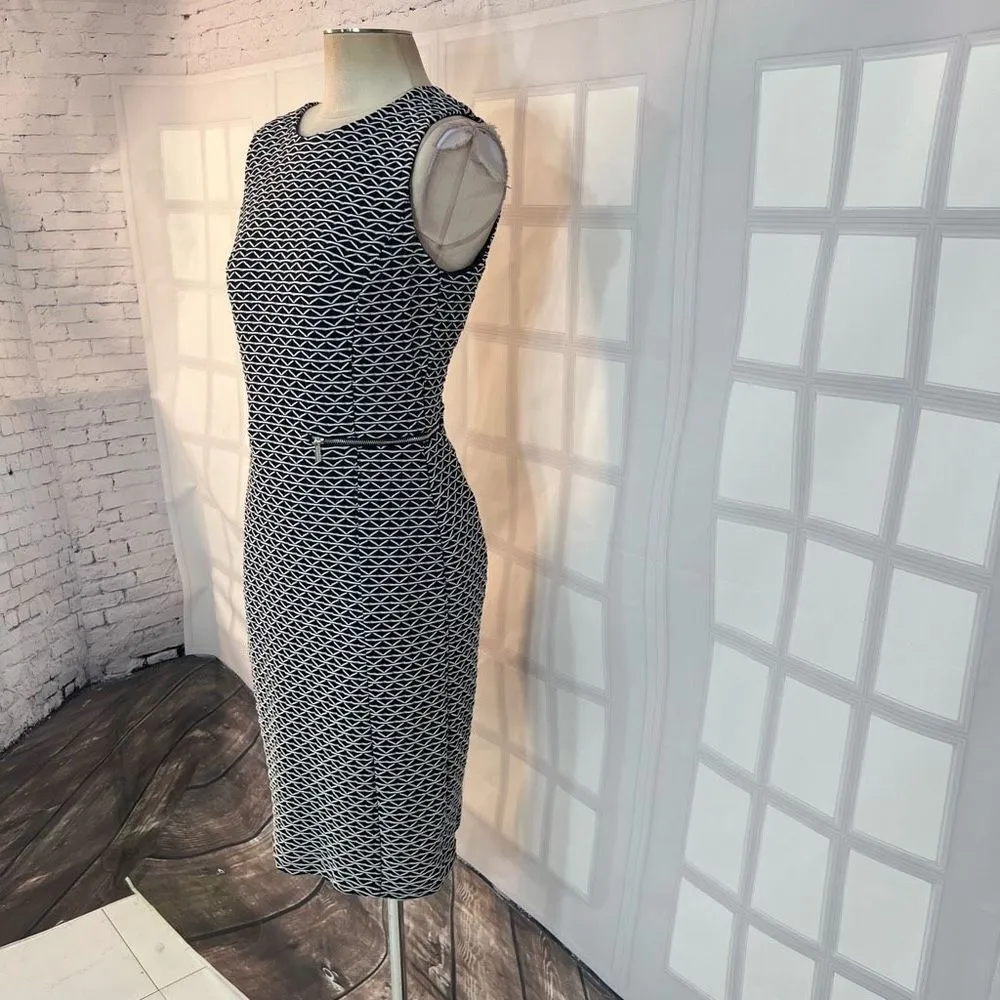 Calvin Klein Sleeveless Geometric Blue White Textured Sheath Dress Size 6 - Image 4
