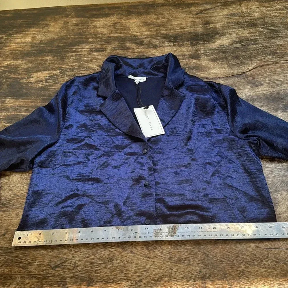Blue Emory park blouse size large NWT - Image 11