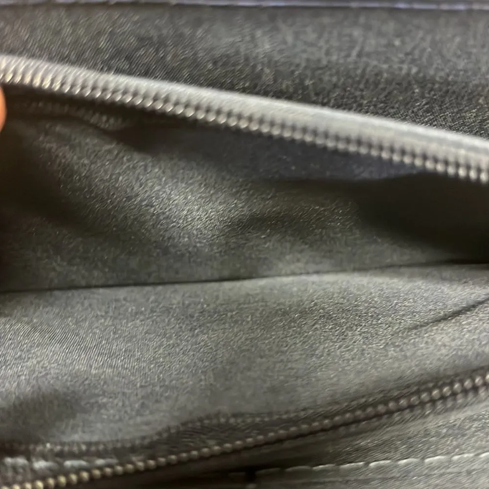 NFL Officially Licensed Zip Organizer Blue Wallet New York Giants Wristlet - Image 9