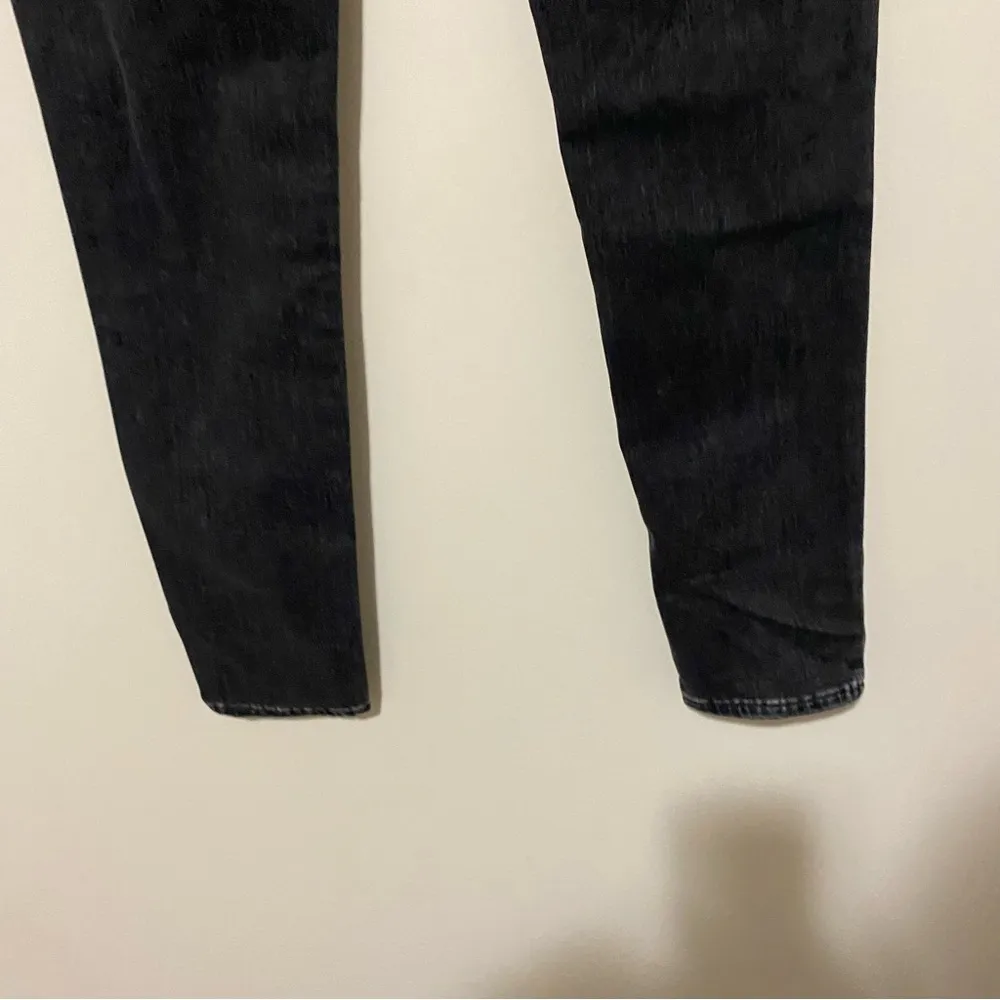 NWOT Levi’s 721 Black Distressed High Rise Skinny Jeans - Image 10