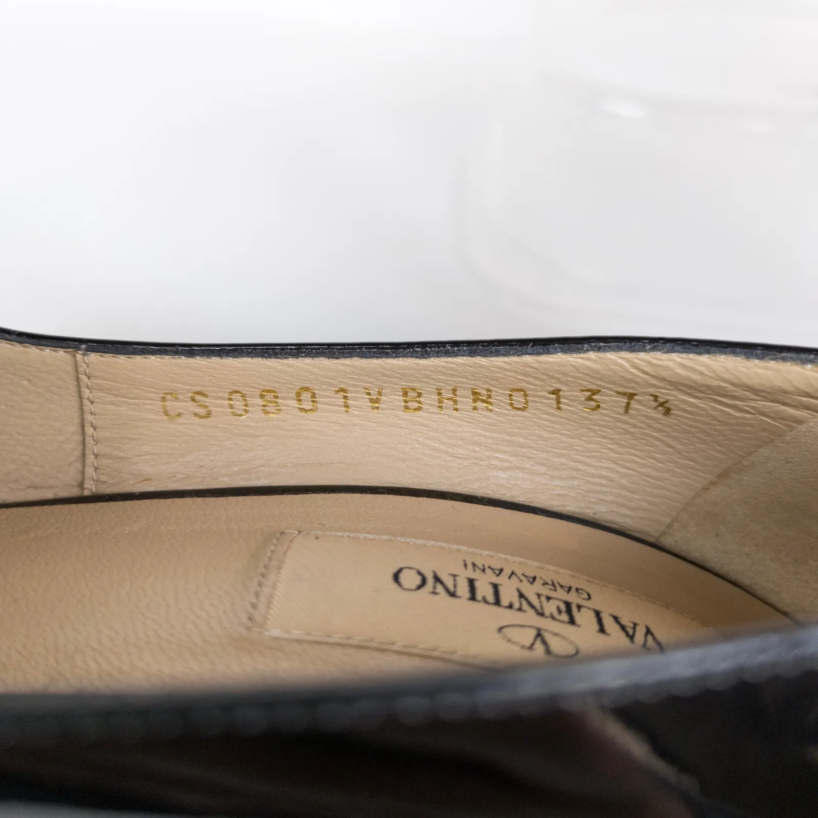 VALENTINO Garavani Black Patent Leather Peep Toe Bow Pump Rockstud Women's 37.5 - Image 12