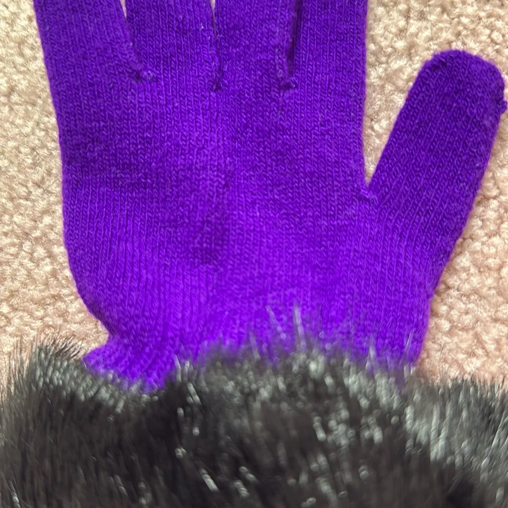 Gloves Purple - Image 2