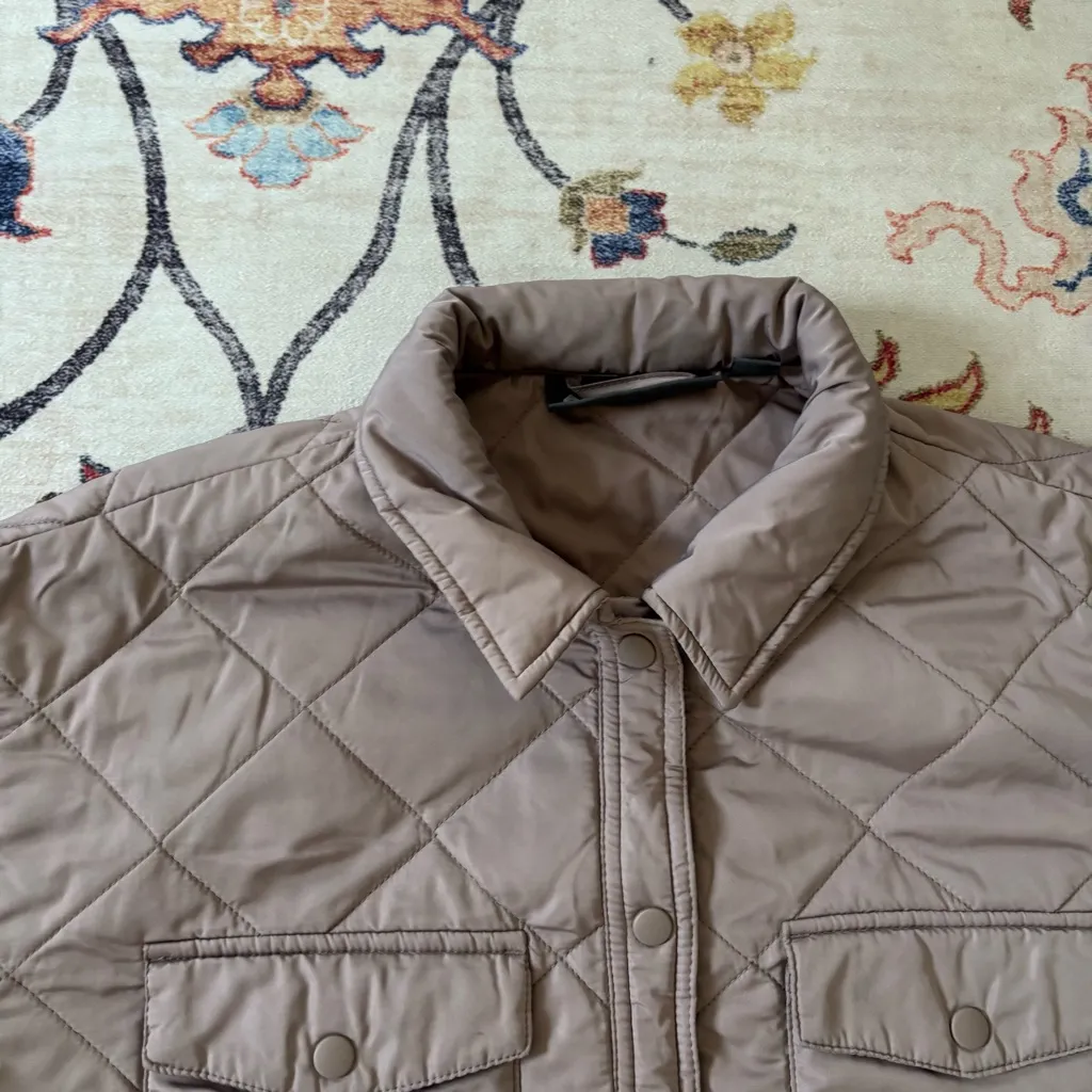 Free Country Taupe/Lavender Quilted Lightweight Snap Button Shacket Medium - Image 5