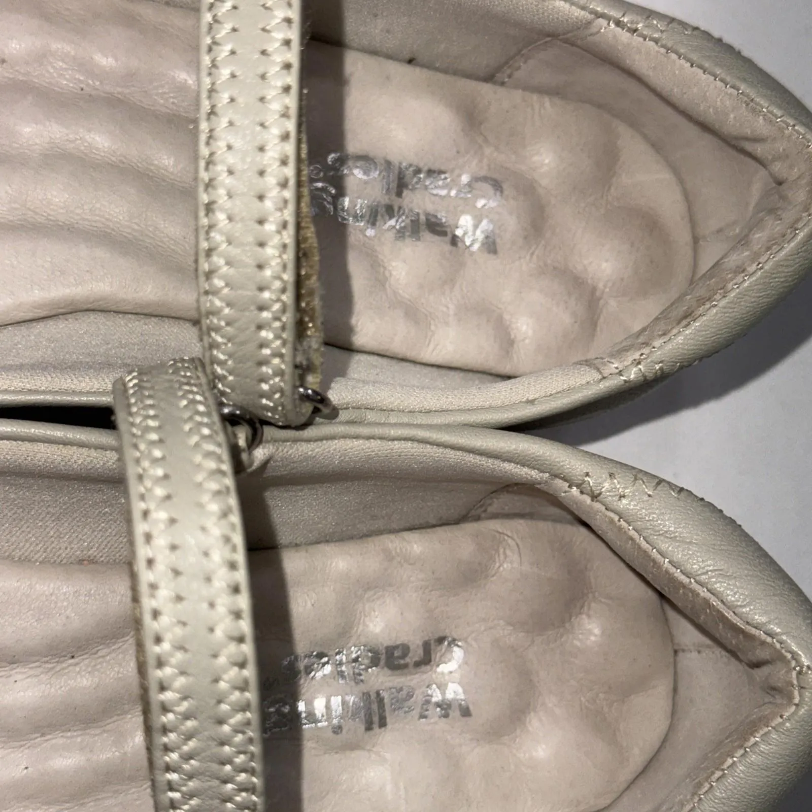 Walking Cradles Mary Jane Minimalist Beige White Leather Cushioned Shoes 6.5N Size 6.5 - Image 10