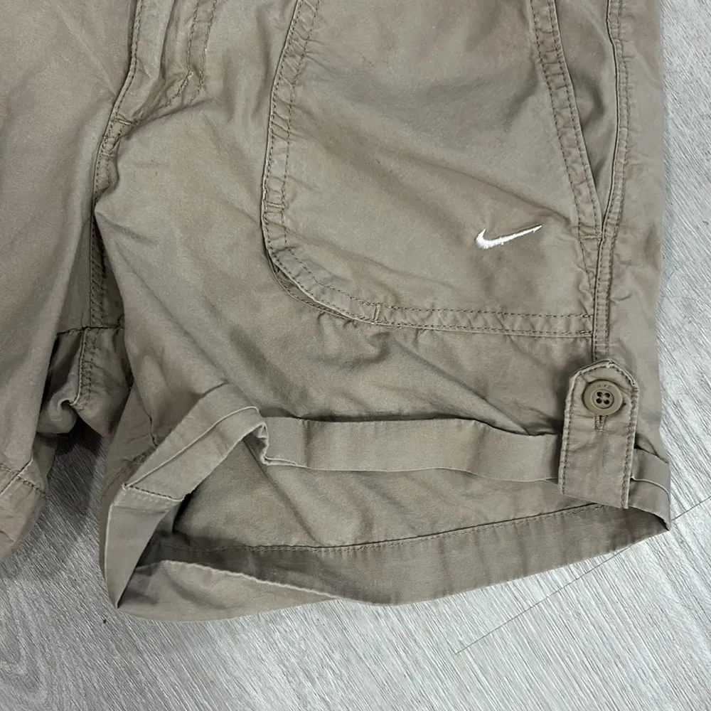 Nike • quick dry cuffed cotton athleisure shorts - Image 3