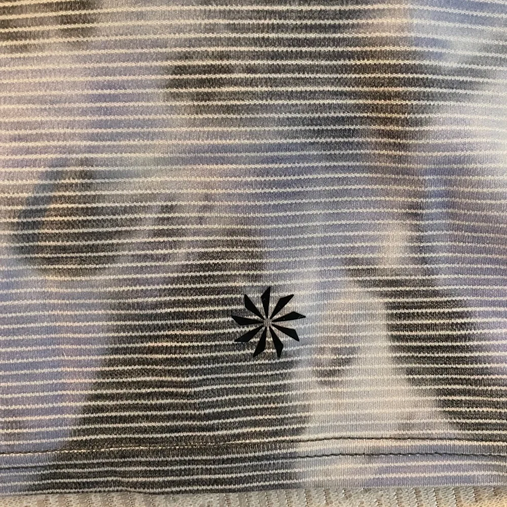 Women's Blue and Gray Tie-Dye Top - Image 4