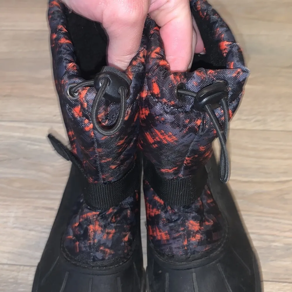 3M Thinsulate insulation womans 7 snow boots Black - Image 5