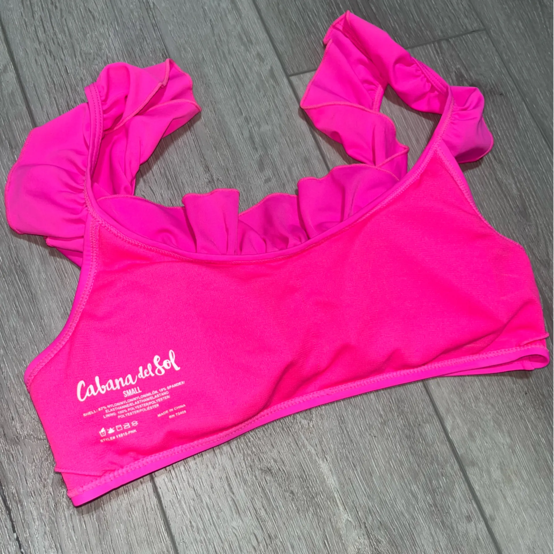 Cabana Del Sol  Hot Pink Ruffle Bikini Top removable padding S - Image 3