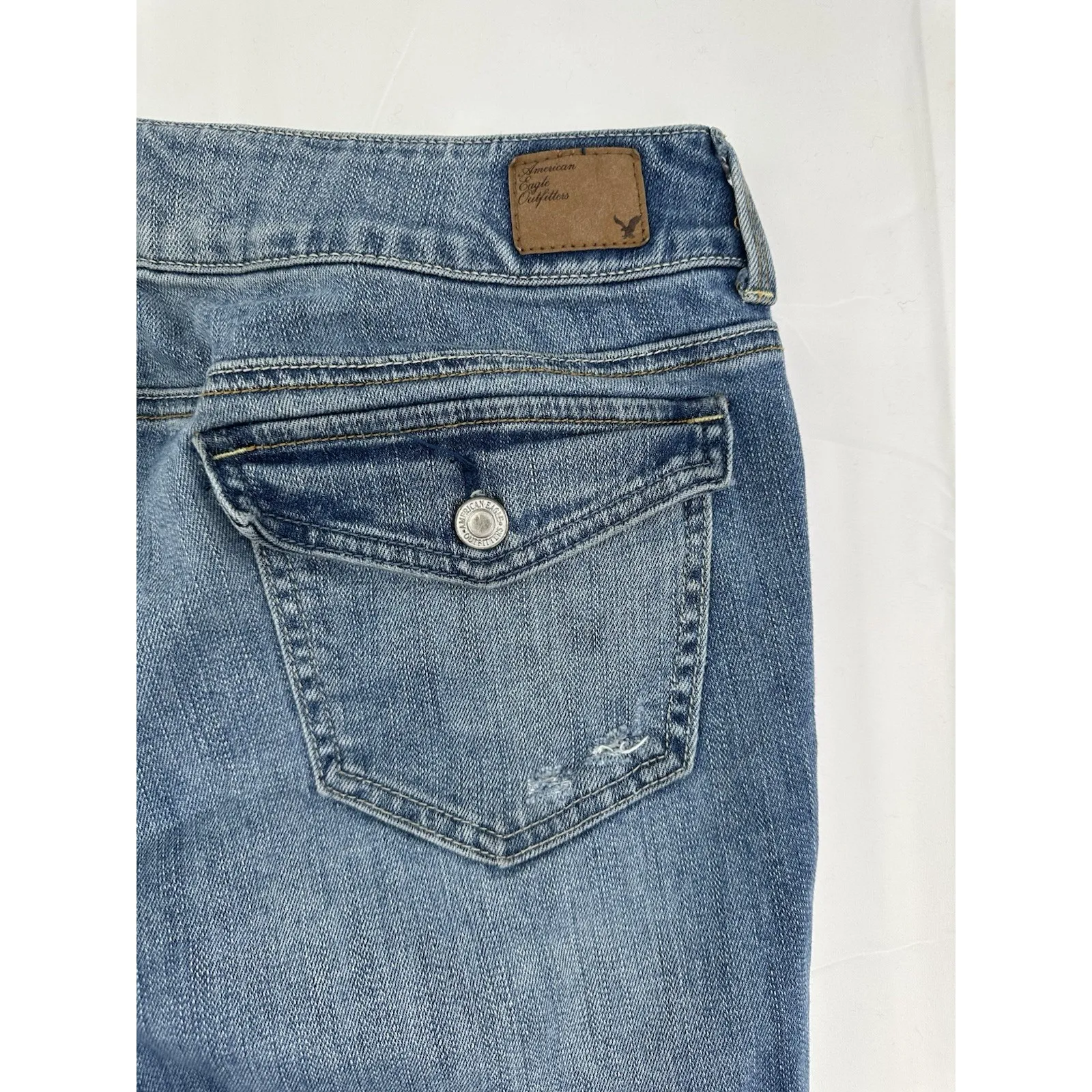 American Eagle Stretch Artist Distress Size 14 Regular Flip Button Pockets - Image 6