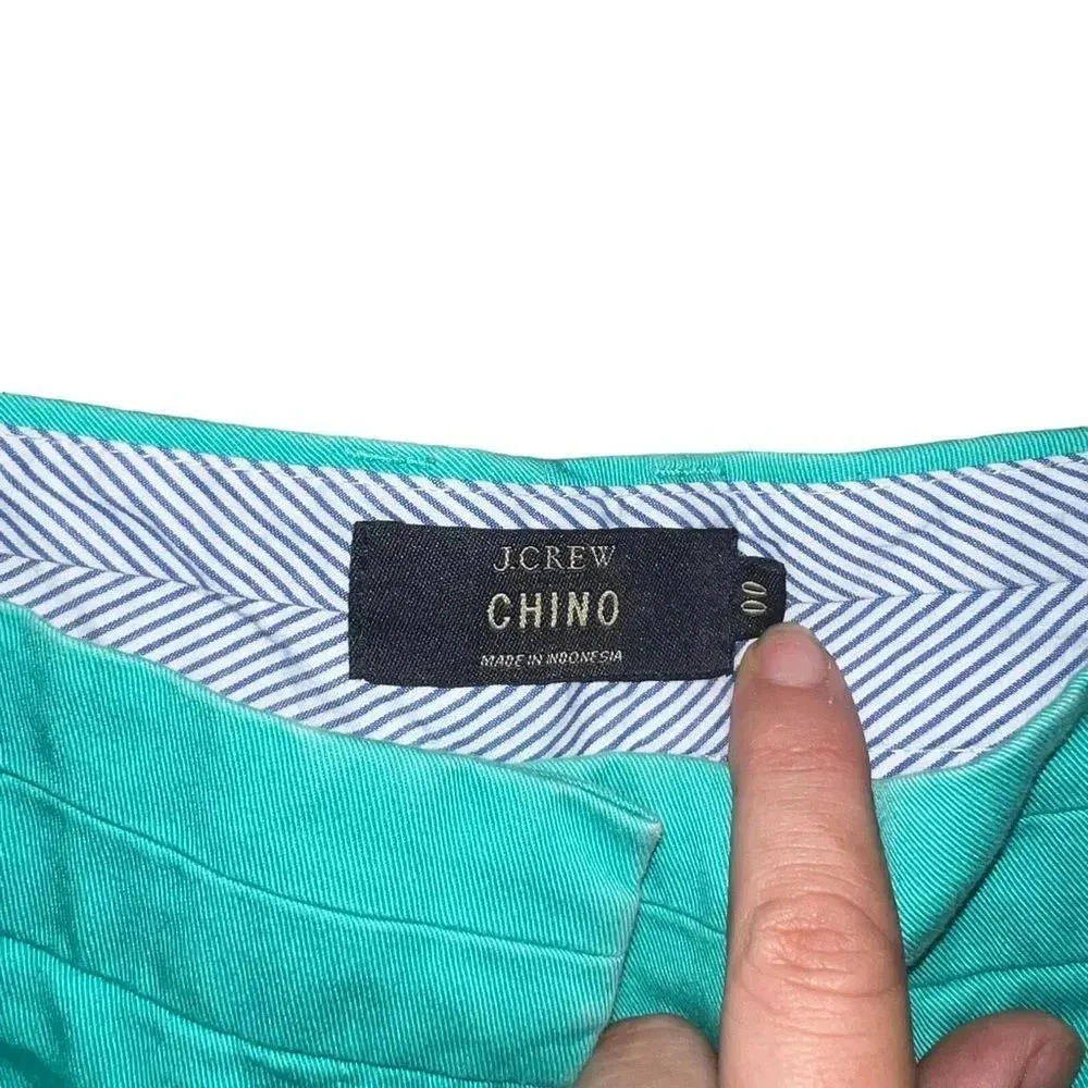 J. Crew Spring Green Chino Shorts‎ Size 00 - Image 2