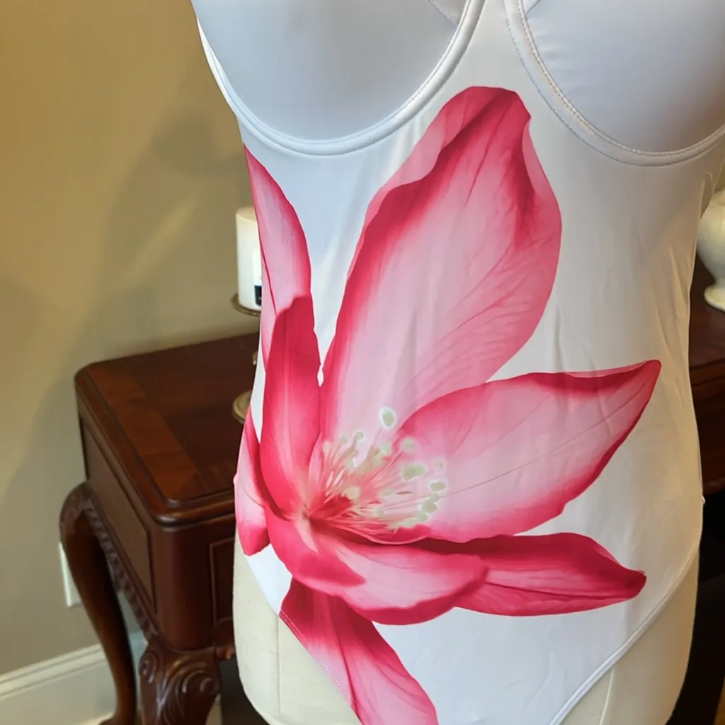 White Swimsuit Bold Pink Flower One Piece Size L - Image 5