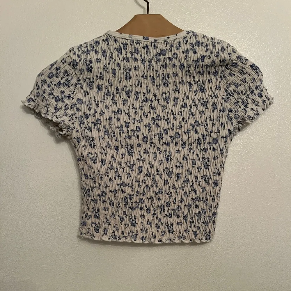 Hollister Ribbed Cropped Baby Tee - Image 3