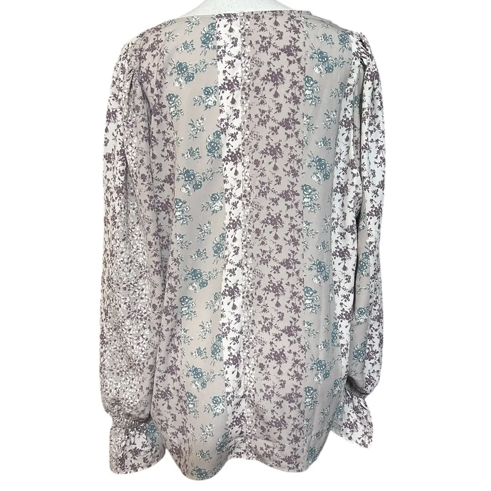 Chic Soul Can’t Blame You Lavender Purple Floral Print Ditsy Blouse size 1X - Image 8