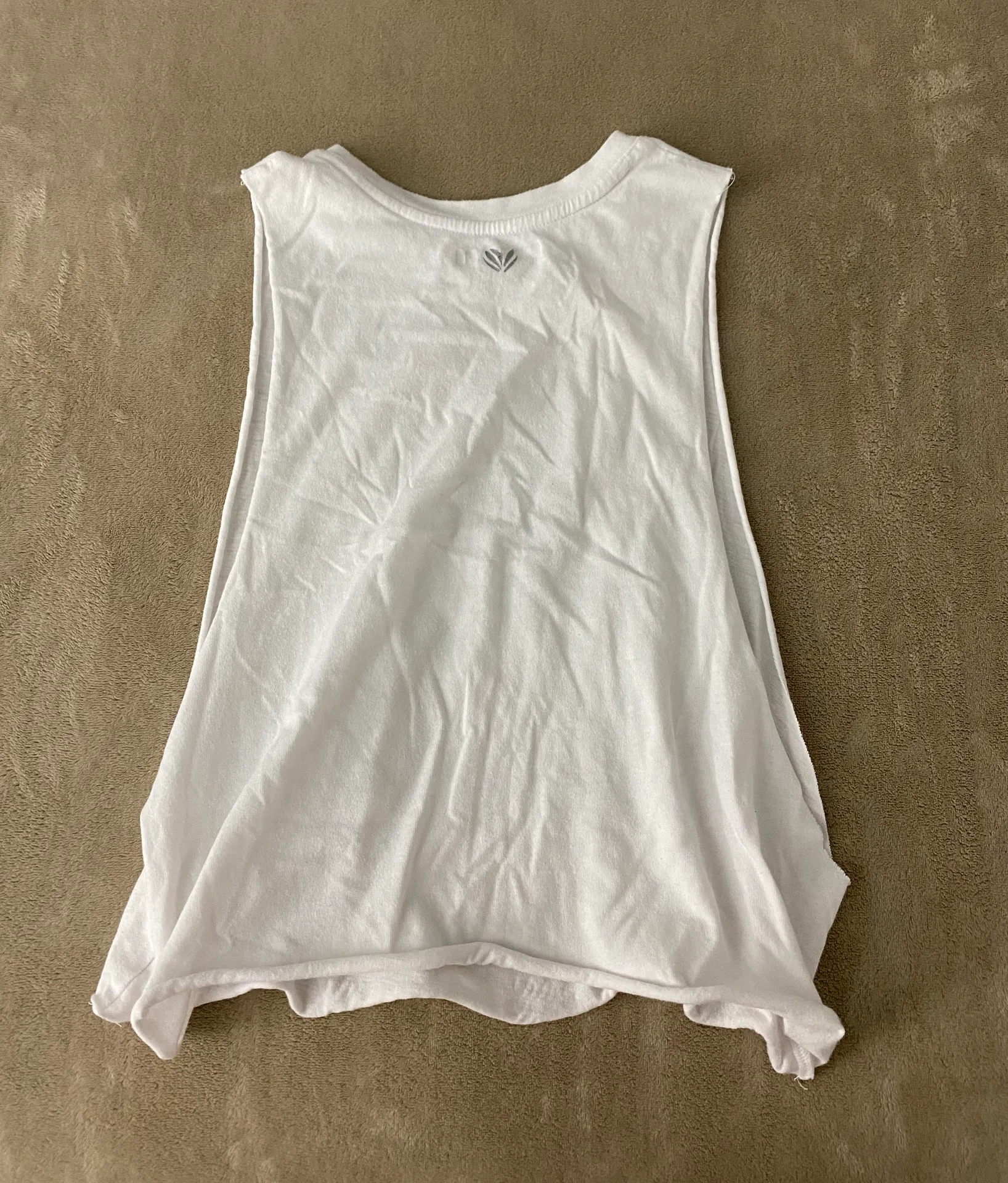 White Tank Top Activewear - Image 3
