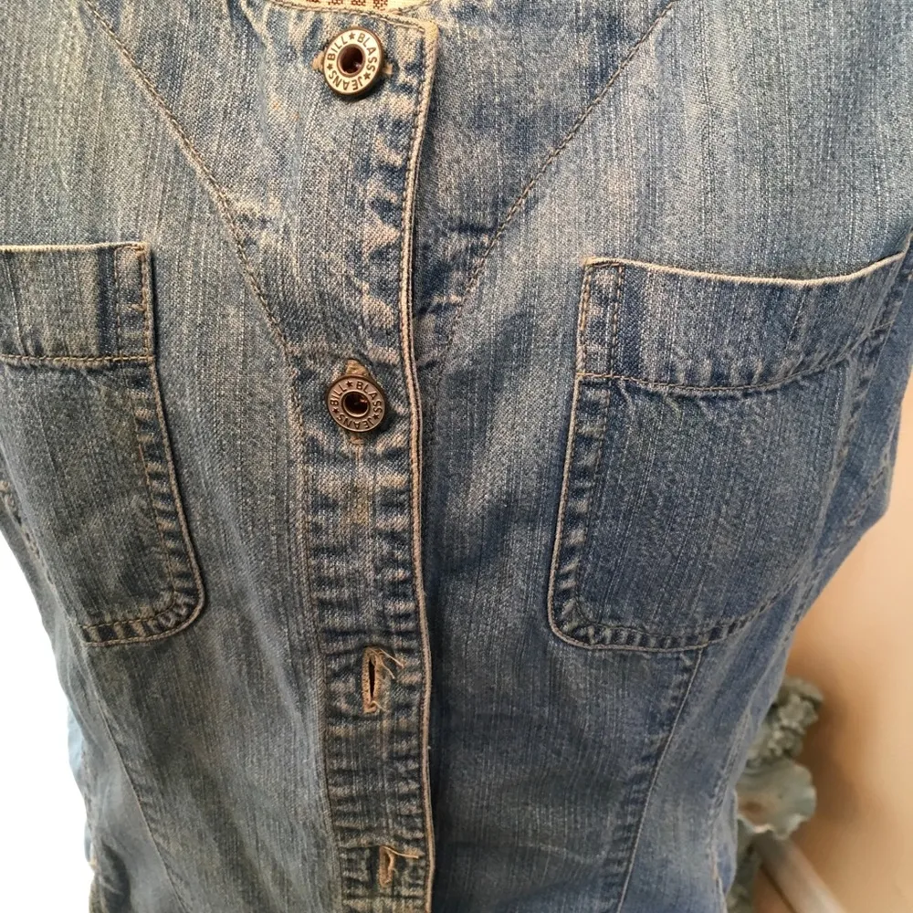 Sleeveless Button Down Jean Top - Image 2