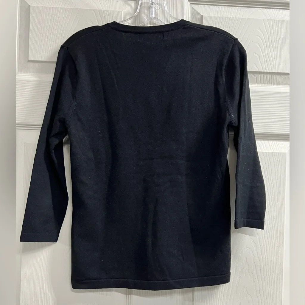 525 America Women’s V - Image 3