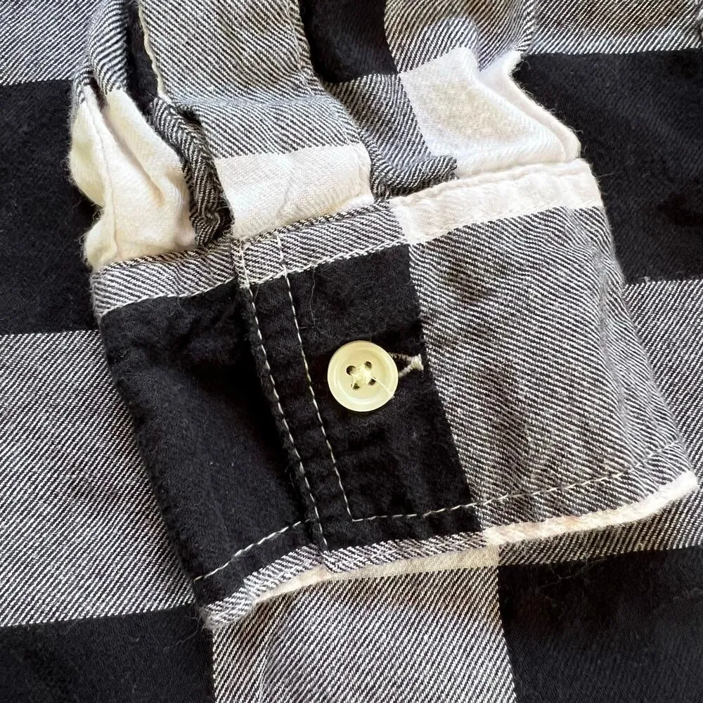 Old Navy Womens Boyfriend Plaid Shirt Top Pullover Long Sleeve Black Gray XS - Image 7