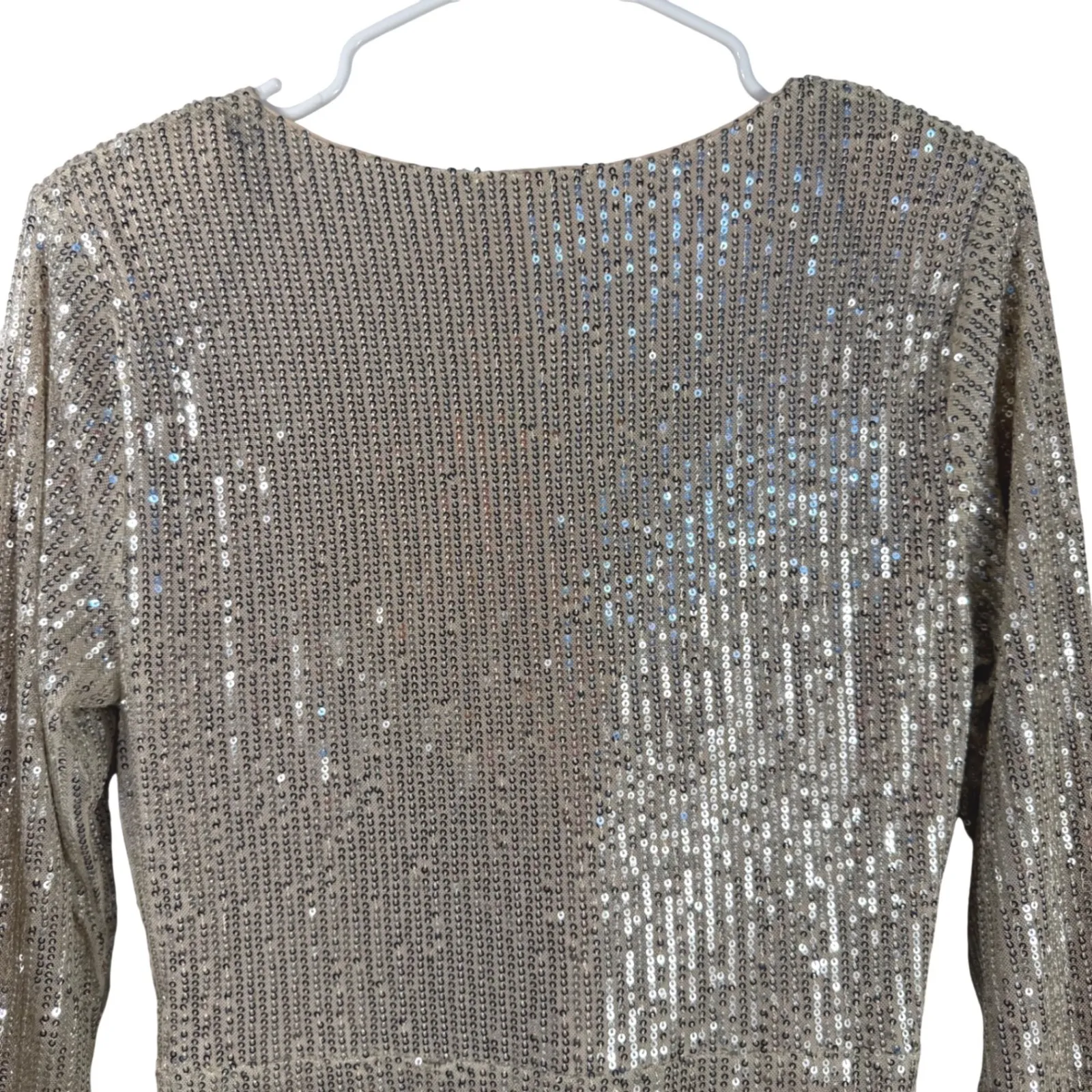 Böhmé Gold Sequin Maxi Dress Long Sleeve V-Neck Evening Gown Size S NYE - Image 12