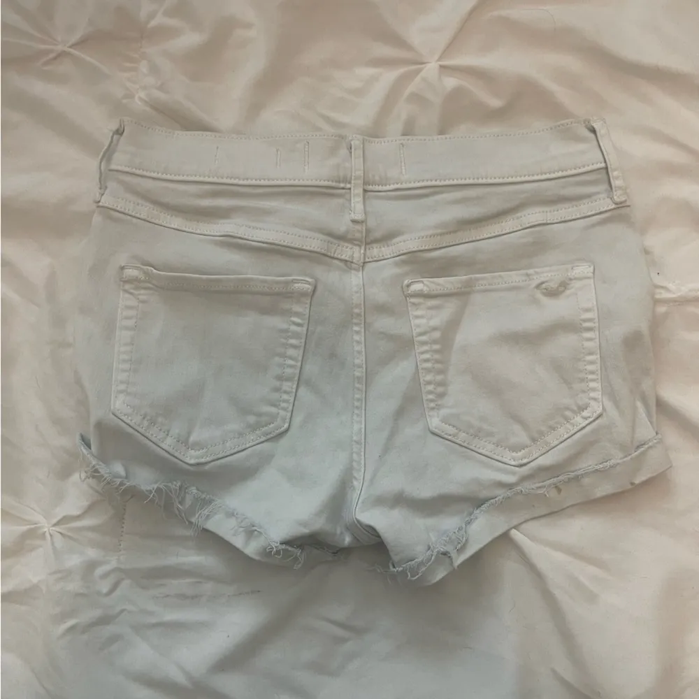 Women’s Hollister White Shorts - Image 2