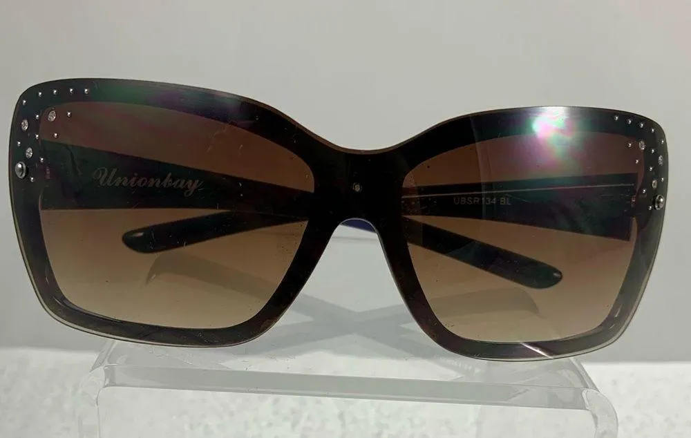 union bay Vintage Black Bl Jewel Wrap Sunglasses - Image 2