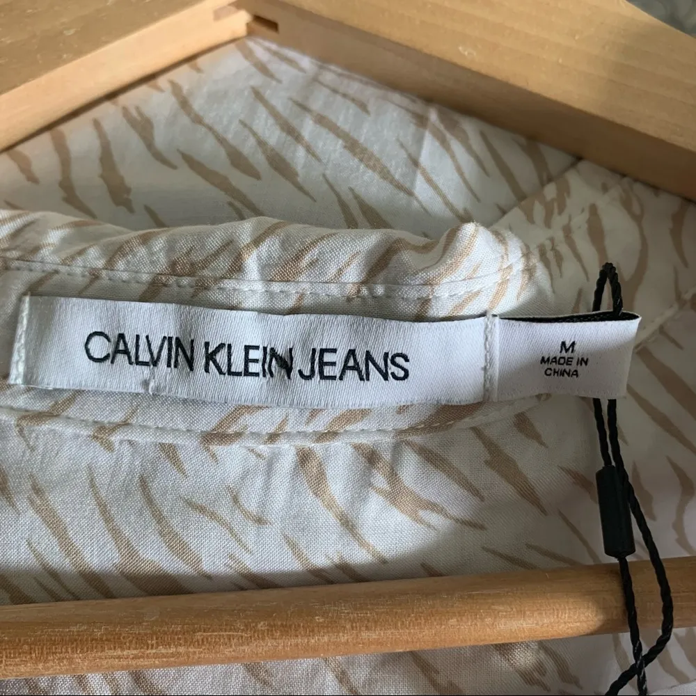 Calvin Klein Animal Print Blouse - Image 3