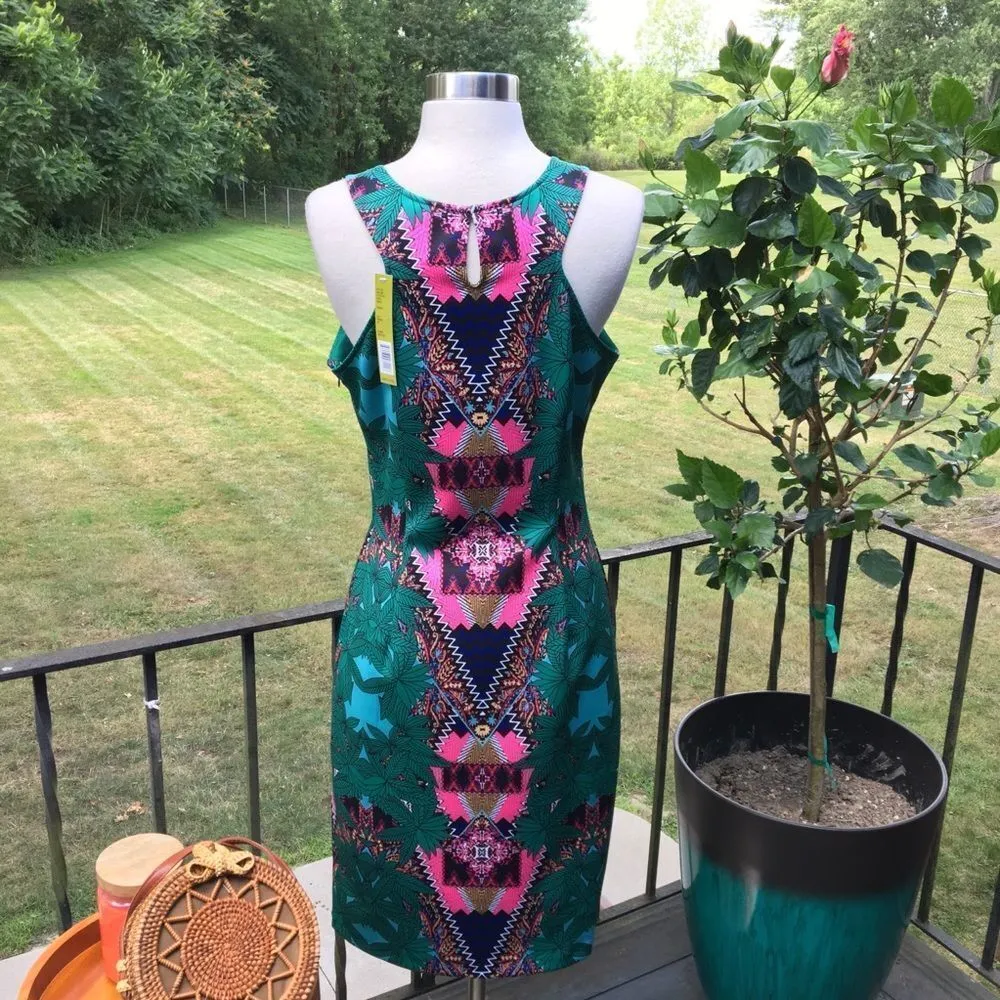 Gianni Bini Multicolor Green Pink Tropical Print Nora Dress - Image 2