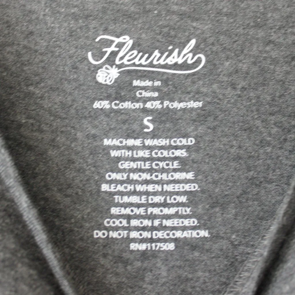 Fleurish Heather Grey Think Happy Thoughts Short - Image 4