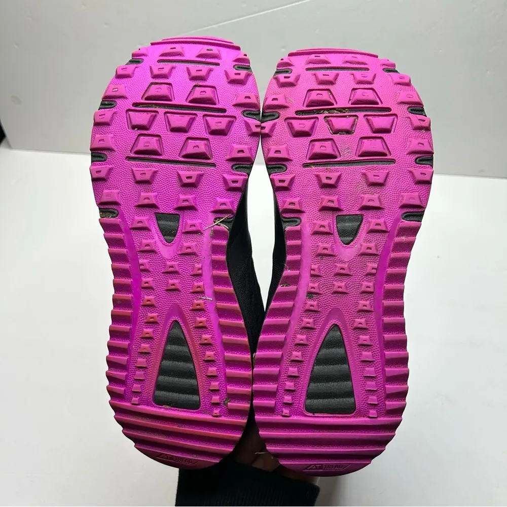 New Balance Women's Black and Yellow all terrain Running Shoes 7 - Image 7