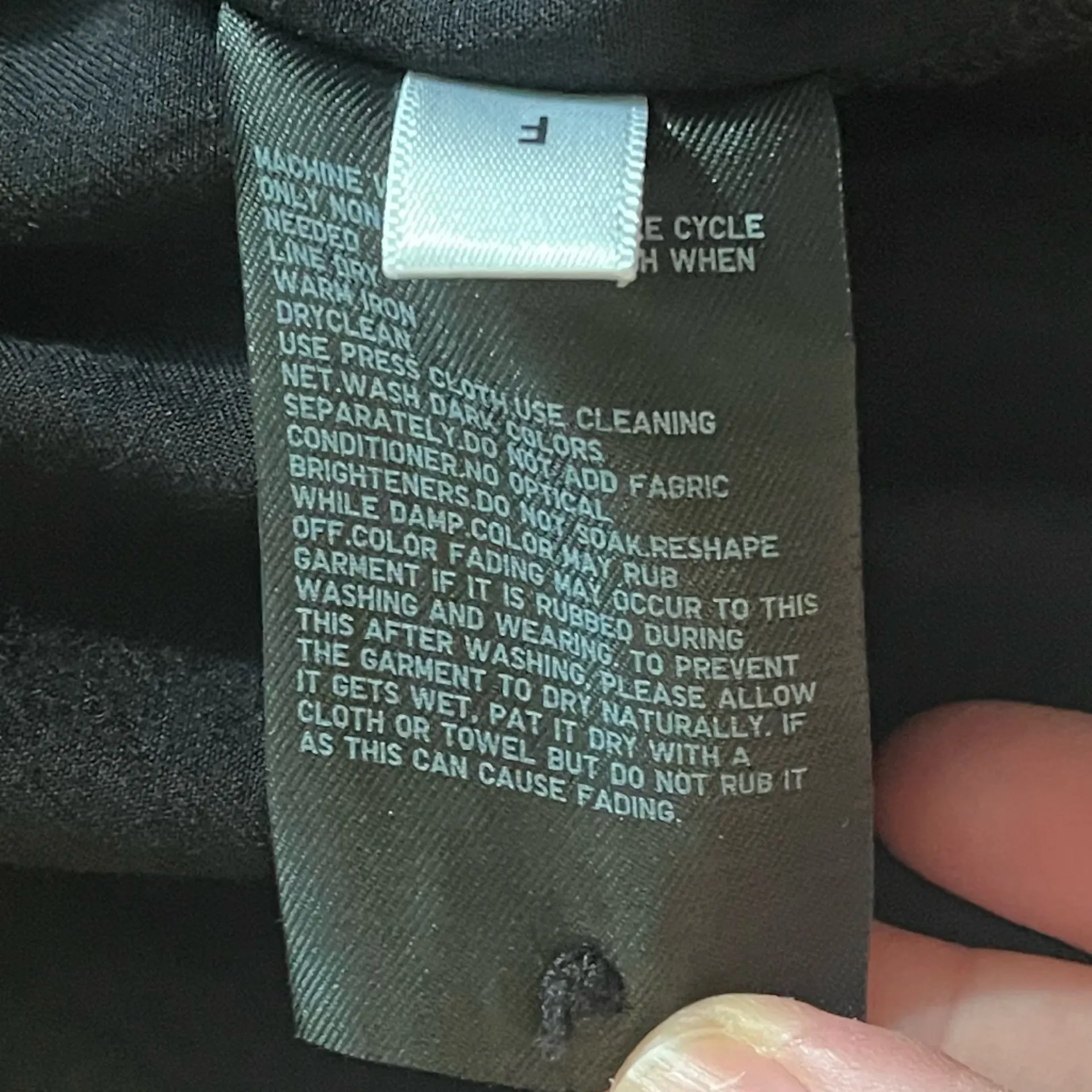 Uniqlo Black gently worn rayon wrap dress - Image 7