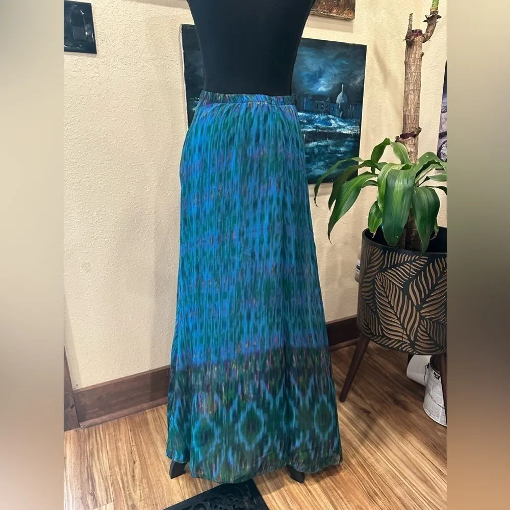 EUC ONE WORLD MAXI SKIRT CHIFFON GARZE OCEAN COLOR FULLY LINED ELASTIC WAIST - Image 4
