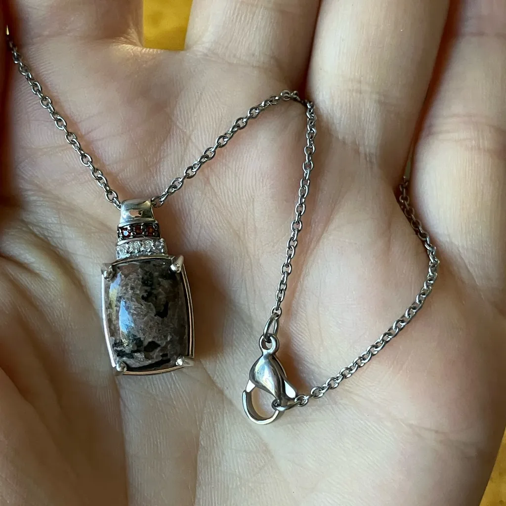 Natural Yooperlite Red Garnet Necklace Silver - Image 7