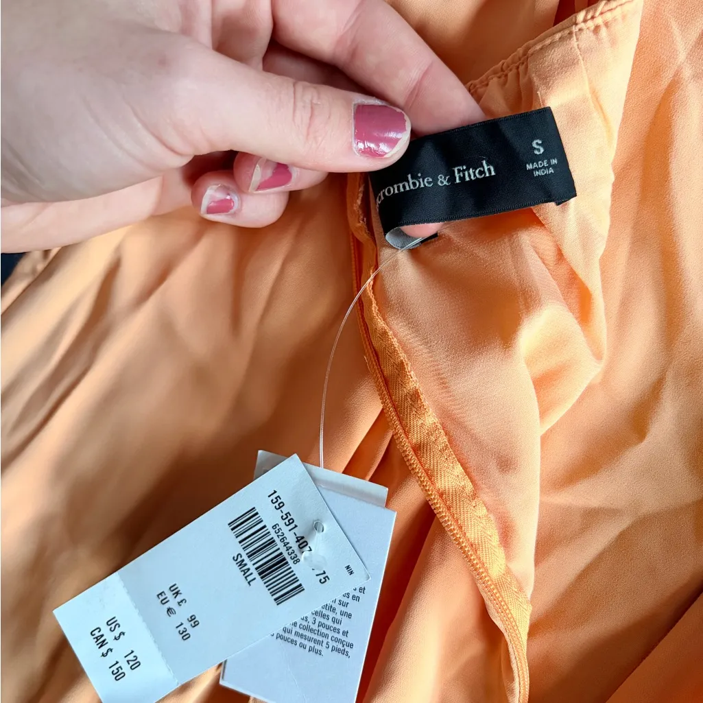 Abercrombie and Fitch Yellow Lace Up Back Midi Dress with Tags - Image 3
