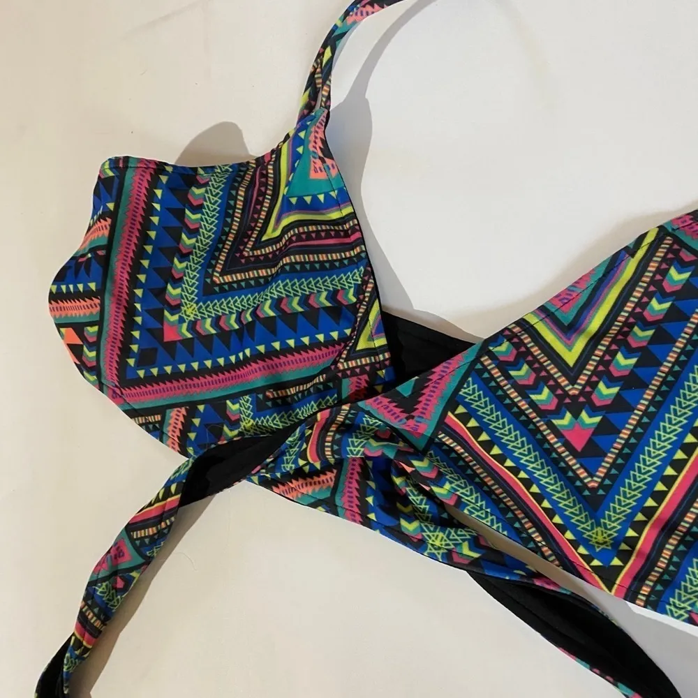 l*space L*‎ Wrap Around Bikini Top - Image 3