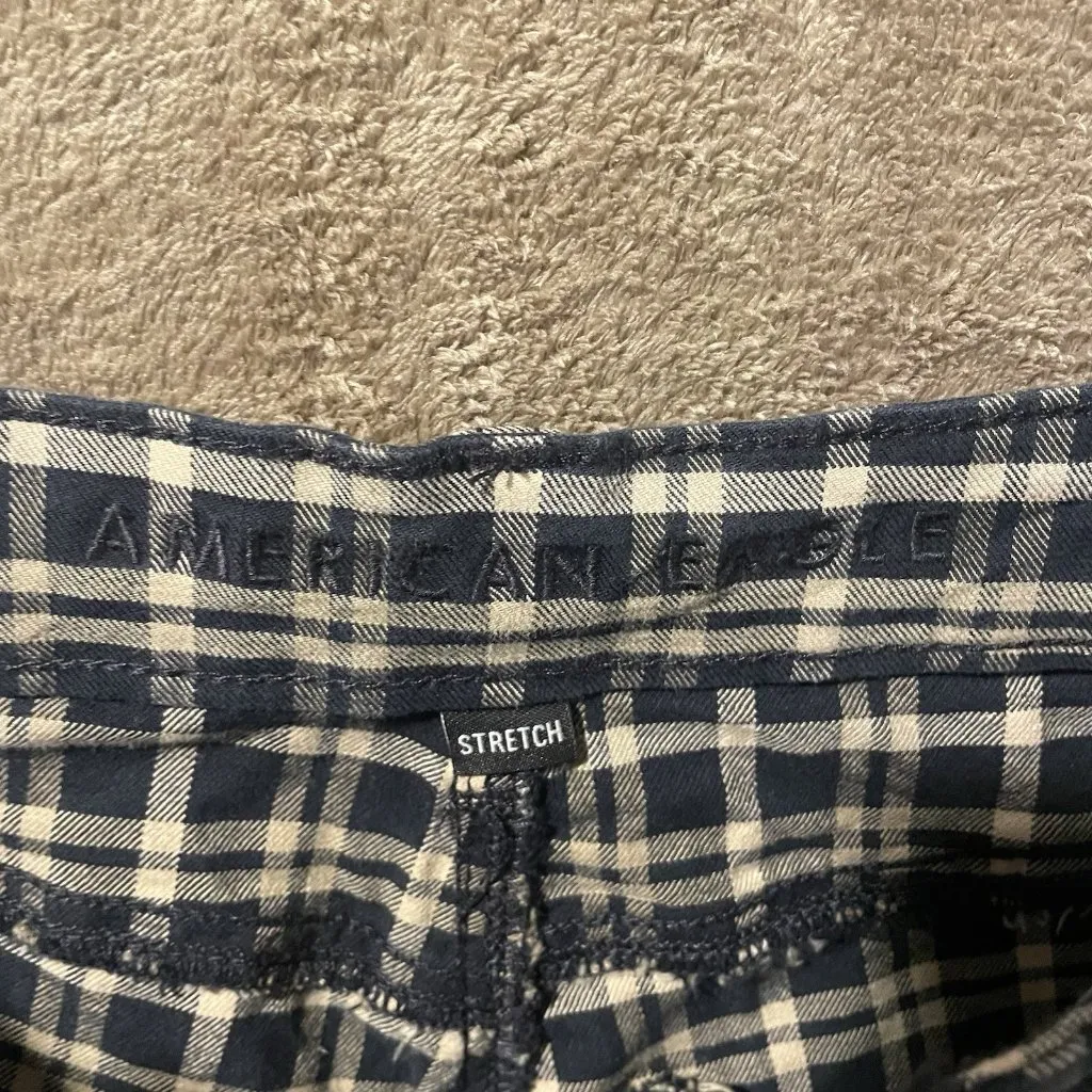 American Eagle Pants Womens 4 XLong Plaid Black Tan High Rise Straight Leg Grung - Image 5
