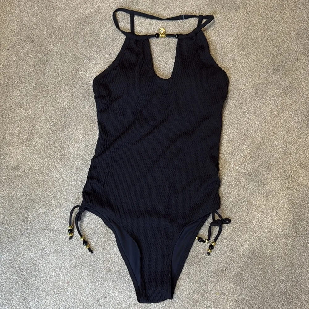 Cupshe High Neck Black Textured Side Ruching One Piece Swimsuit Size S - Image 5