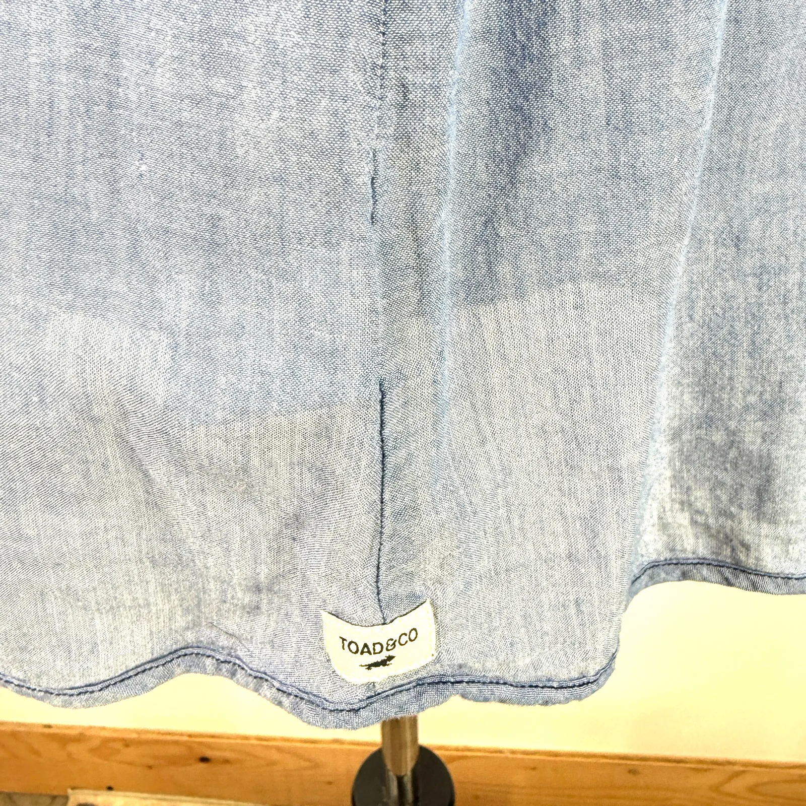 Toad&Co Women's Blue Airprush Popover Tank Sleeveless Shirt Size XL - Image 4