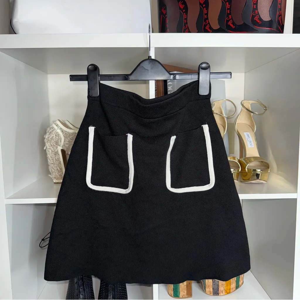 ZARA Womens Small Black Contrast Trim Knit Mini Skirt with Front Pockets NWT - Image 2