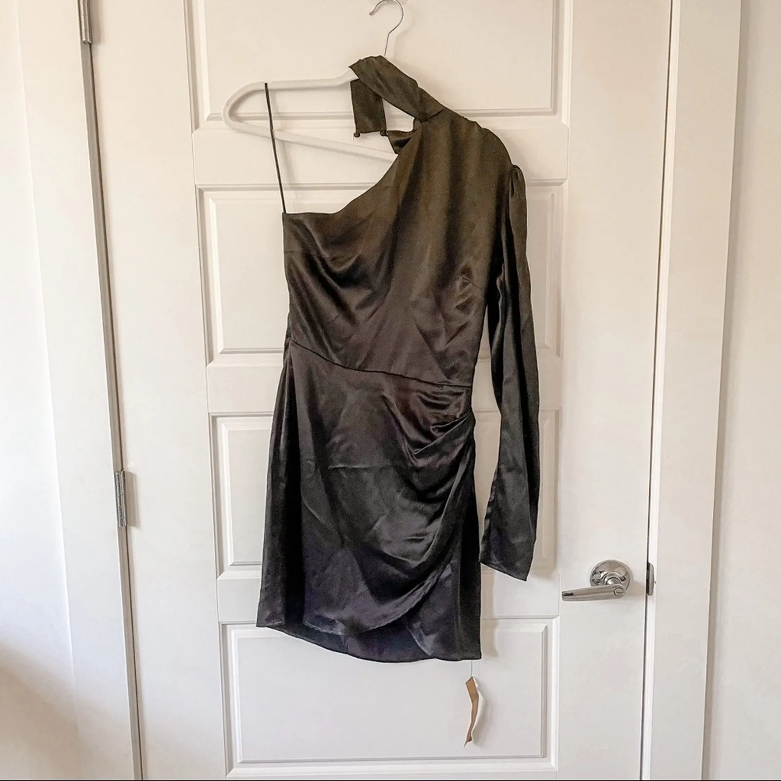 NWT Reformation Tate Dress One Shoulder Silk - Image 8