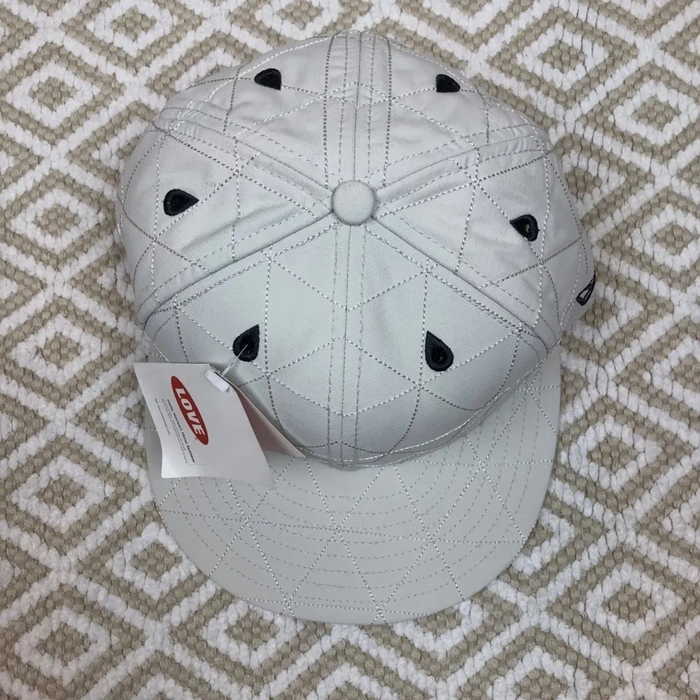 Helly Hansen x New Era Rare Love Campaign New NWT 7 - Image 2